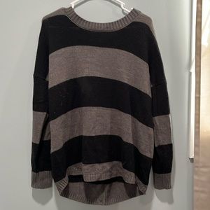 Gray and black sweater
